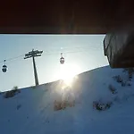 Cav Mes Vallees Vda *