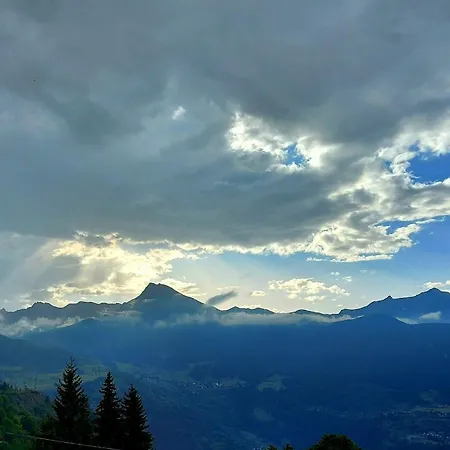 Apartment Cav Mes Vallees Vda *