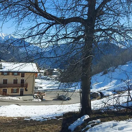 Cav Mes Vallees Vda * トルニョン