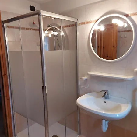 Apartment Cav Mes Vallees Vda *