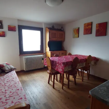 Cav Mes Vallees Vda Apartment *